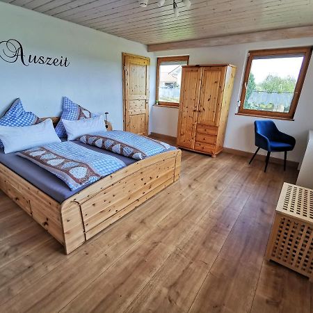 Apartment Auszeit Mit Kueche Viel Ruhe Und Natur Untrasried Exterior photo